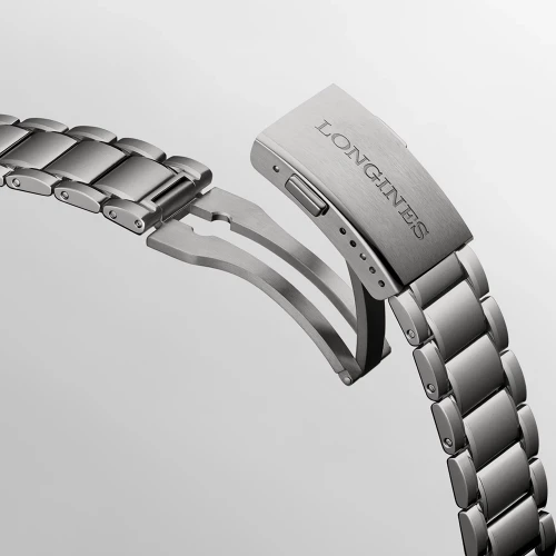 Чоловічий годинник LONGINES SPIRIT ZULU TIME TITANIUM L3.802.1.53.6 купити за ціною 0 грн на сайті - THEWATCH