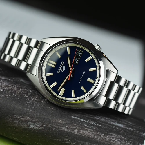 Чоловічий годинник SEIKO 5 SPORTS SRPK87K1 купити за ціною 20200 грн на сайті - THEWATCH