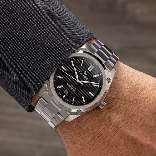 Чоловічий годинник FORMEX ESSENCE AUTOMATIC COSC "BLACK" 43MM 0330.1.6321.100 купити за ціною 85900 грн на сайті - THEWATCH