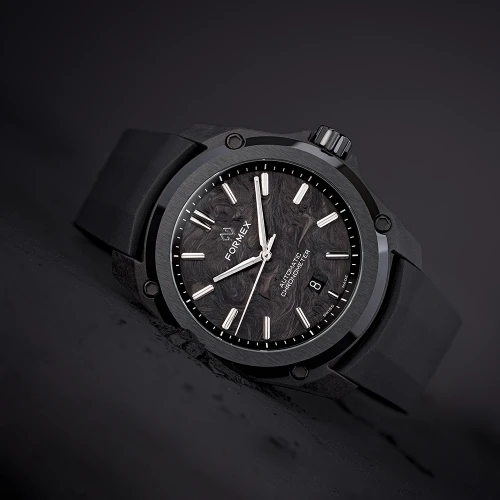 Чоловічий годинник FORMEX ESSENCE LEGGERA AUTOMATIC COSC "FORGED CARBON" 43MM 0330.4.6399.910 купити за ціною 113900 грн на сайті - THEWATCH