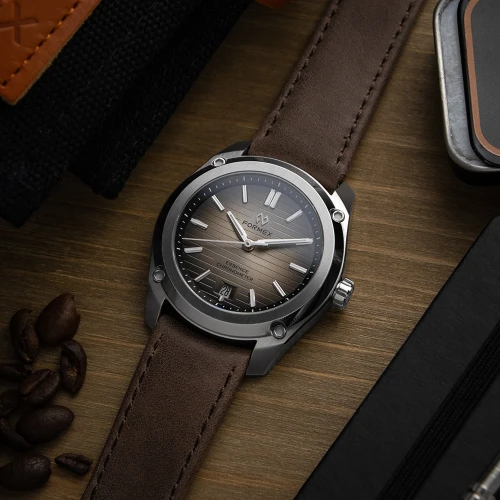 Чоловічий годинник FORMEX ESSENCE AUTOMATIC COSC "DEGRADE" 39MM 0333.1.6624.722 купити за ціною 78800 грн на сайті - THEWATCH