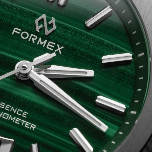 Чоловічий годинник FORMEX ESSENCE AUTOMATIC COSC "MALACHITE" 39MM LIMITED EDITION 0333.1.6690.100 купити за ціною 0 грн на сайті - THEWATCH