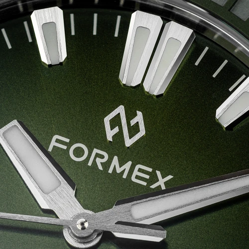 Чоловічий годинник FORMEX REEF AUTOMATIC COSC 42MM 2200.1.6300.910 купити за ціною 102800 грн на сайті - THEWATCH