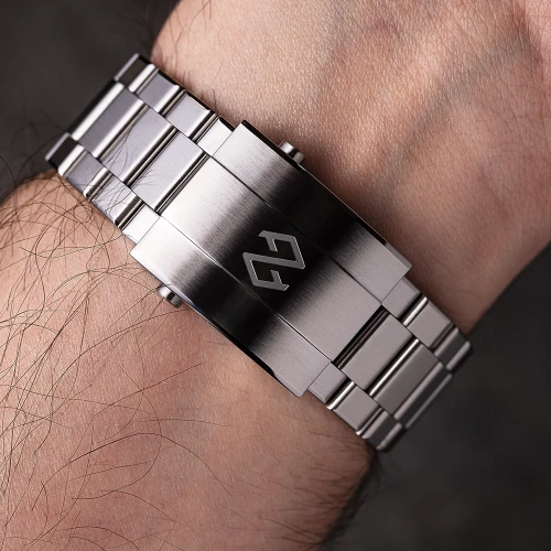 Чоловічий годинник FORMEX REEF AUTOMATIC COSC 39,5MM SPECIAL EDITION RADIANT BRONZE 2201.1.6382.100 купити за ціною 120600 грн на сайті - THEWATCH