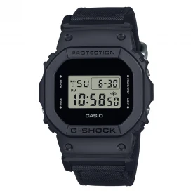 Чоловічий годинник CASIO G-SHOCK DW-5600BCE-1ER купити за ціною 7970 грн на сайті - THEWATCH