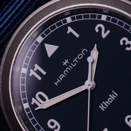 Чоловічий годинник HAMILTON KHAKI FIELD QUARTZ 38MM H69401940 купити за ціною 22350 грн на сайті - THEWATCH