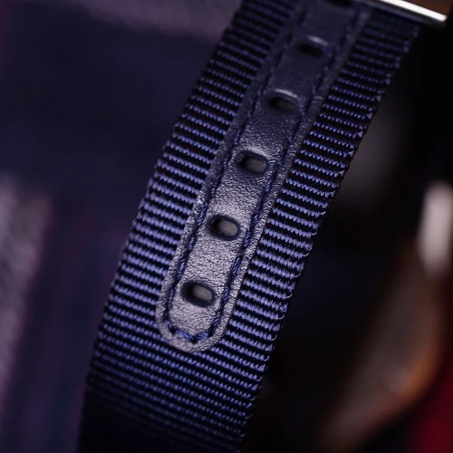 Чоловічий годинник HAMILTON KHAKI FIELD QUARTZ 38MM H69401940 купити за ціною 22350 грн на сайті - THEWATCH