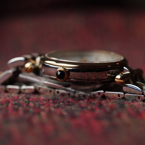 Жіночий годинник LOUIS ERARD ROMANCE 11810 AB24.BMA27 купити за ціною 66950 грн на сайті - THEWATCH