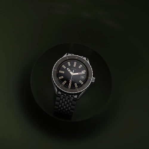 Чоловічий годинник DOXA SUB 200 SHARKHUNTER 799.10.101.10 купити за ціною 58900 грн на сайті - THEWATCH