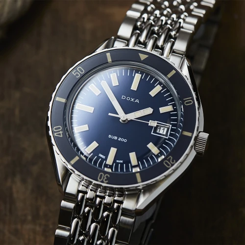 Чоловічий годинник DOXA SUB 200 CARIBBEAN 799.10.201.10 купити за ціною 0 грн на сайті - THEWATCH