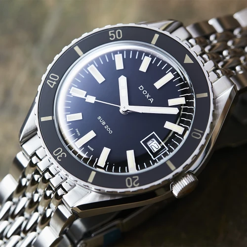 Чоловічий годинник DOXA SUB 200 CARIBBEAN 799.10.201.10 купити за ціною 0 грн на сайті - THEWATCH