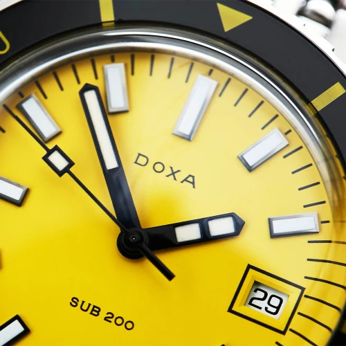 Чоловічий годинник DOXA SUB 200 DIVINGSTAR 799.10.361.10 купити за ціною 58900 грн на сайті - THEWATCH