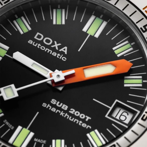 Чоловічий годинник DOXA SUB 200T SHARKHUNTER ICONIC 804.10.101.10 купити за ціною 80500 грн на сайті - THEWATCH