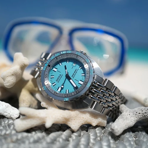 Чоловічий годинник DOXA SUB 200T AQUAMARINE ICONIC 804.10.241.10 купити за ціною 80500 грн на сайті - THEWATCH
