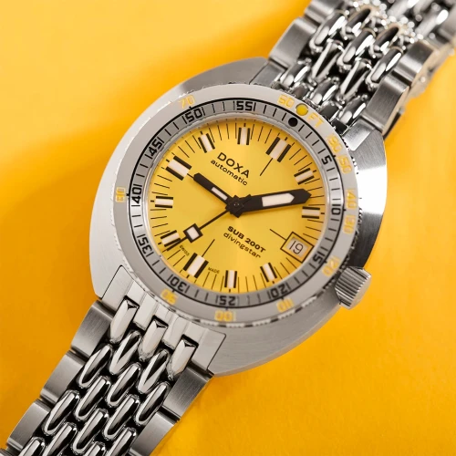 Чоловічий годинник DOXA SUB 200T DIVINGSTAR ICONIC 804.10.361.10 купити за ціною 80500 грн на сайті - THEWATCH