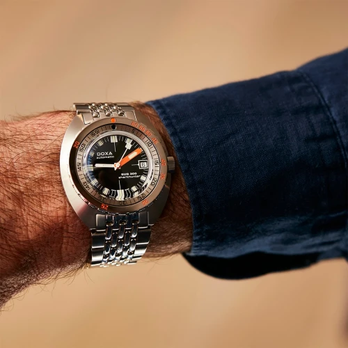 Чоловічий годинник DOXA SUB 300 SHARKHUNTER 821.10.101.10 купити за ціною 139900 грн на сайті - THEWATCH