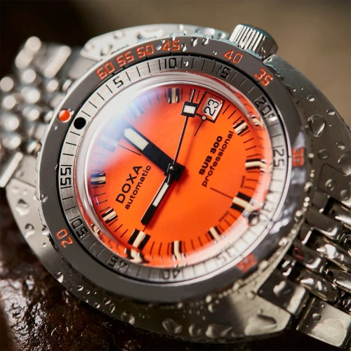 Чоловічий годинник DOXA SUB 300 PROFESSIONAL 821.10.351.10 купити за ціною 139900 грн на сайті - THEWATCH