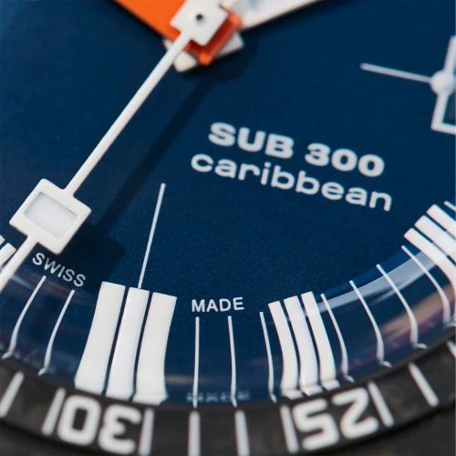 Чоловічий годинник DOXA SUB 300 CARBON CARIBBEAN 822.70.201.32 купити за ціною 210100 грн на сайті - THEWATCH