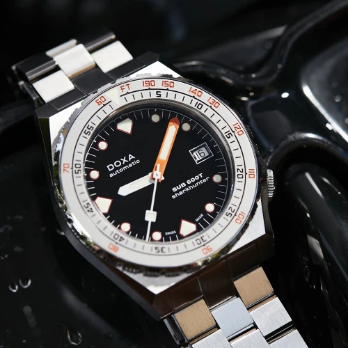Чоловічий годинник DOXA SUB 600T SHARKHUNTER 861.10.101.10 купити за ціною 80500 грн на сайті - THEWATCH