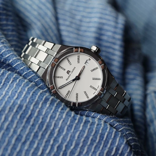 Жіночий годинник MAURICE LACROIX AIKON QUARTZ 35MM AI1106-SS002-150-1 купити за ціною 65560 грн на сайті - THEWATCH