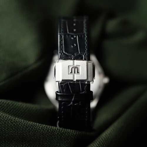 Чоловічий годинник MAURICE LACROIX AIKON AUTOMATIC 42MM AI6008-SS001-330-1 купити за ціною 118600 грн на сайті - THEWATCH