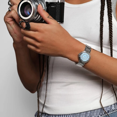 Жіночий годинник MAURICE LACROIX FIABA COLOURS EDITION FA1104-SS002-E20-1 купити за ціною 80460 грн на сайті - THEWATCH