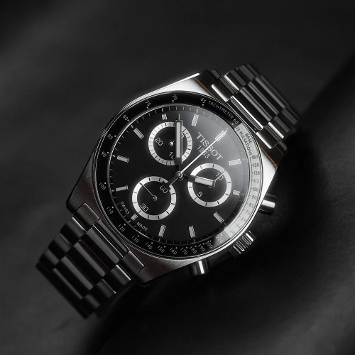 Чоловічий годинник TISSOT PR516 CHRONOGRAPH T149.417.11.051.00 купити за ціною 26900 грн на сайті - THEWATCH