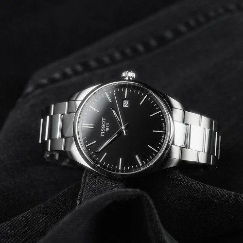 Чоловічий годинник TISSOT PR 100 40MM T150.410.11.051.00 купити за ціною 16200 грн на сайті - THEWATCH