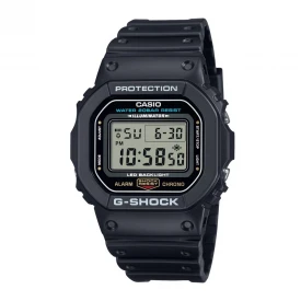 Чоловічий годинник CASIO G-SHOCK DW-5600UE-1ER купити за ціною 6670 грн на сайті - THEWATCH