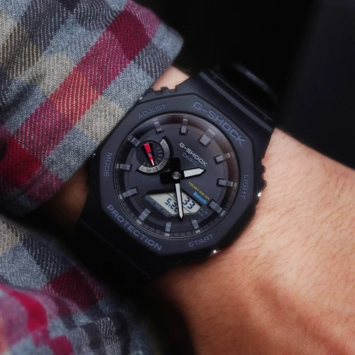 Чоловічий годинник CASIO G-SHOCK GA-B2100-1AER купити за ціною 10040 грн на сайті - THEWATCH