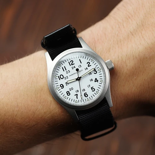 Чоловічий годинник HAMILTON KHAKI FIELD MECHANICAL 38MM H69439910 купити за ціною 32780 грн на сайті - THEWATCH