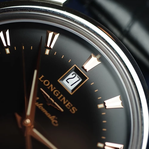 Чоловічий годинник LONGINES CONQUEST HERITAGE L1.645.4.52.4 купити за ціною 149540 грн на сайті - THEWATCH