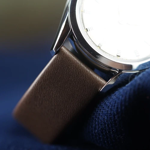 Чоловічий годинник LONGINES HERITAGE CLASSIC SILVER ARROW L2.834.4.72.2 купити за ціною 133960 грн на сайті - THEWATCH