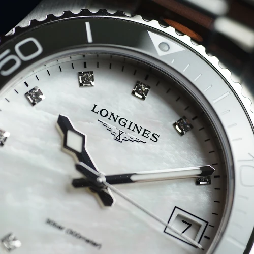 Жіночий годинник LONGINES HYDROCONQUEST L3.370.4.87.6 купити за ціною 105920 грн на сайті - THEWATCH