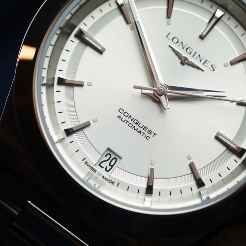 Жіночий годинник LONGINES CONQUEST L3.430.4.72.6 купити за ціною 121500 грн на сайті - THEWATCH