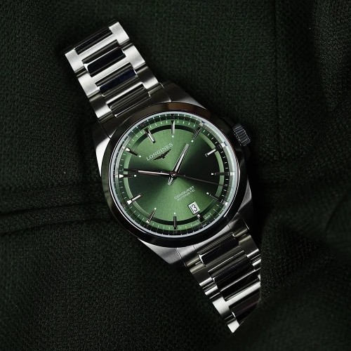 Чоловічий годинник LONGINES CONQUEST 38MM L3.720.4.02.6 купити за ціною 121500 грн на сайті - THEWATCH