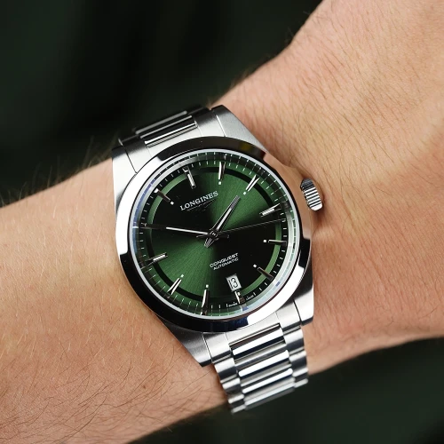 Чоловічий годинник LONGINES CONQUEST 38MM L3.720.4.02.6 купити за ціною 121500 грн на сайті - THEWATCH