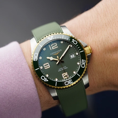 Чоловічий годинник LONGINES HYDROCONQUEST L3.781.3.06.9 купити за ціною 118380 грн на сайті - THEWATCH