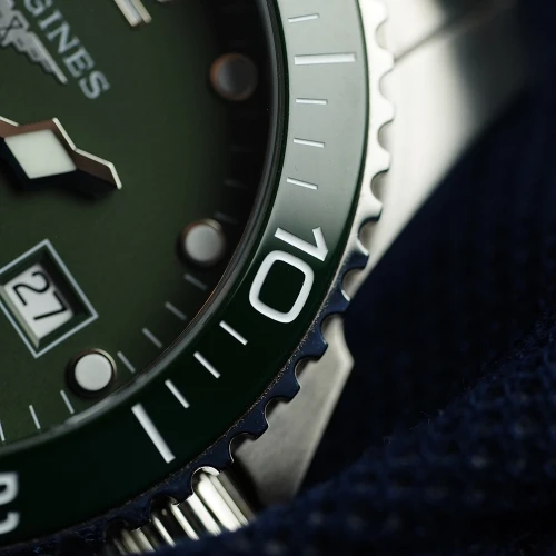 Чоловічий годинник LONGINES HYDROCONQUEST L3.781.4.06.6 купити за ціною 105920 грн на сайті - THEWATCH