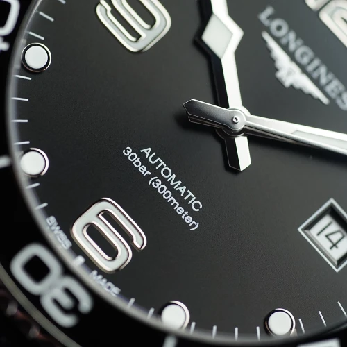 Чоловічий годинник LONGINES HYDROCONQUEST L3.781.4.56.9 купити за ціною 105920 грн на сайті - THEWATCH