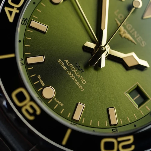 Чоловічий годинник LONGINES HYDROCONQUEST GMT L3.790.4.06.6 купити за ціною 174460 грн на сайті - THEWATCH