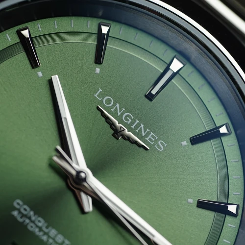 Чоловічий годинник LONGINES CONQUEST L3.830.4.02.6 купити за ціною 121500 грн на сайті - THEWATCH