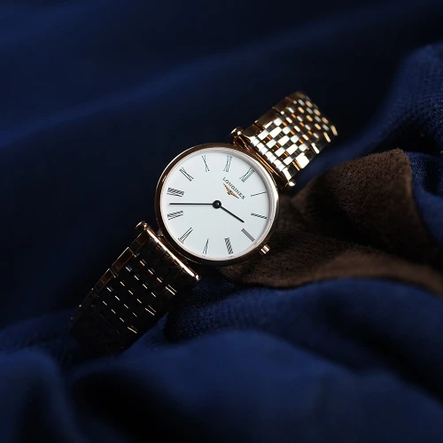 Жіночий годинник LONGINES LA GRANDE CLASSIQUE DE LONGINES L4.209.1.91.7 купити за ціною 81000 грн на сайті - THEWATCH