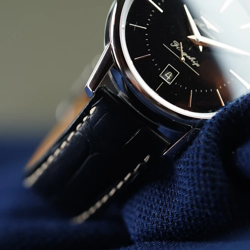 Мужские наручные часы LONGINES FLAGSHIP L4.795.4.58.0 купить по цене 109040 грн на сайте - THEWATCH