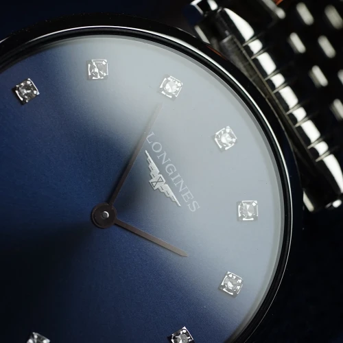 Жіночий годинник LONGINES LA GRANDE CLASSIQUE DE LONGINES L4.512.4.97.6 купити за ціною 87230 грн на сайті - THEWATCH