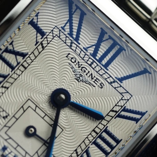 Жіночий годинник LONGINES MINI DOLCEVITA L5.200.4.71.6 купити за ціною 112150 грн на сайті - THEWATCH