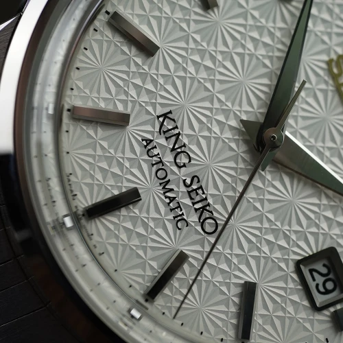 Чоловічий годинник SEIKO KING SEIKO WATCHMAKING 110TH ANNIVERSARY LIMITED EDITION SJE095J1 купити за ціною 176800 грн на сайті - THEWATCH