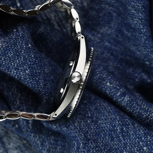 Мужские наручные часы SEIKO PROSPEX MARINEMASTER 1965 DIVER'S MODERN RE-INTERPRETATION SJE101J1 купить по цене 171700 грн на сайте - THEWATCH