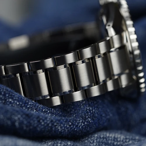 Чоловічий годинник SEIKO PROSPEX 1968 DIVER’S MODERN RE-INTERPRETATION SLA073J1 купити за ціною 151500 грн на сайті - THEWATCH