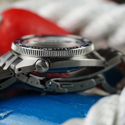 Чоловічий годинник SEIKO PROSPEX HERITAGE TURTLE WATCHMAKING 110TH ANNIVERSARY SAVE THE OCEAN LIMITED EDITION SPB333J1 купити за ціною 70700 грн на сайті - THEWATCH